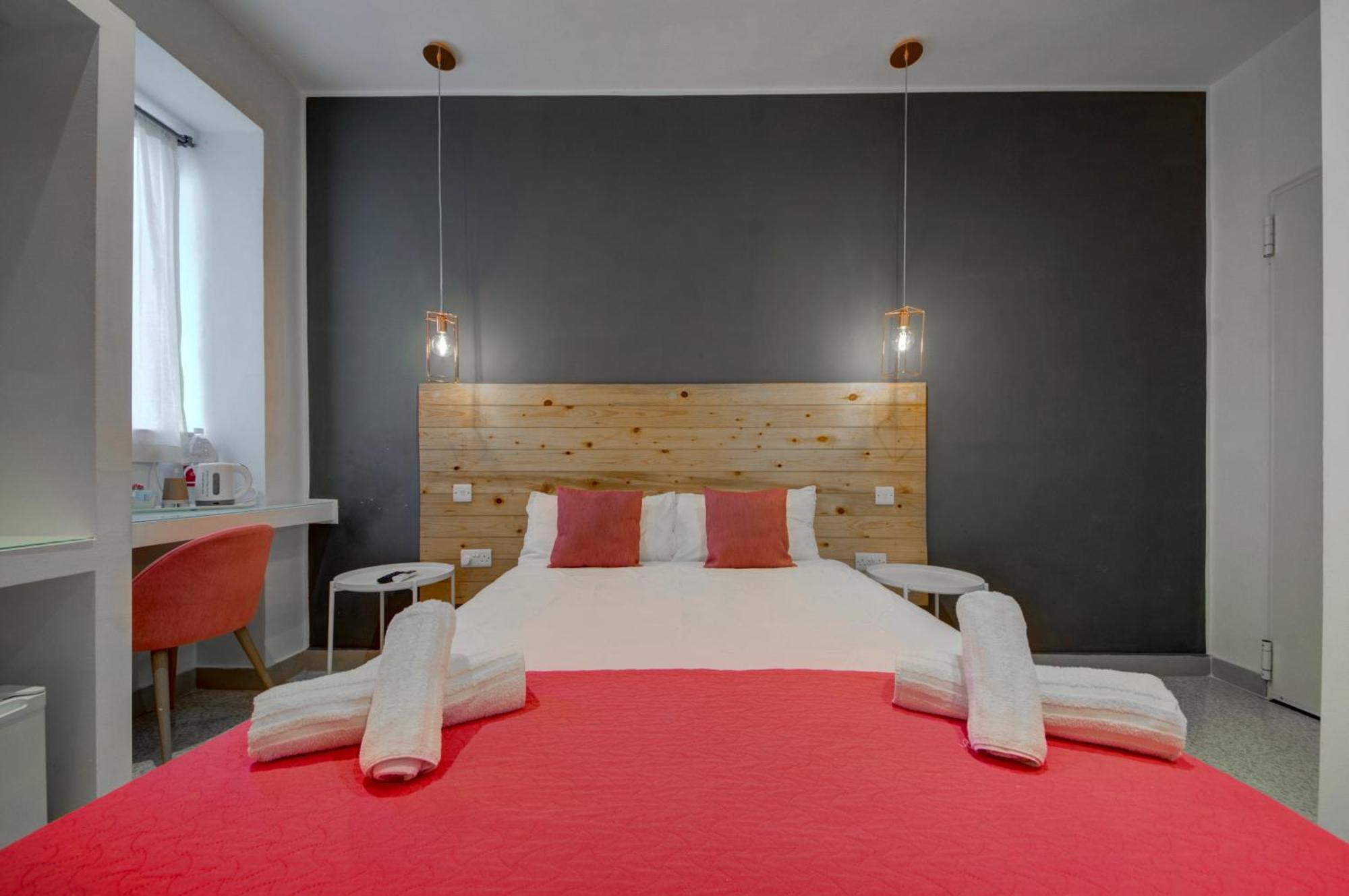 Caro Boutique Guest House San Gwann Exterior photo
