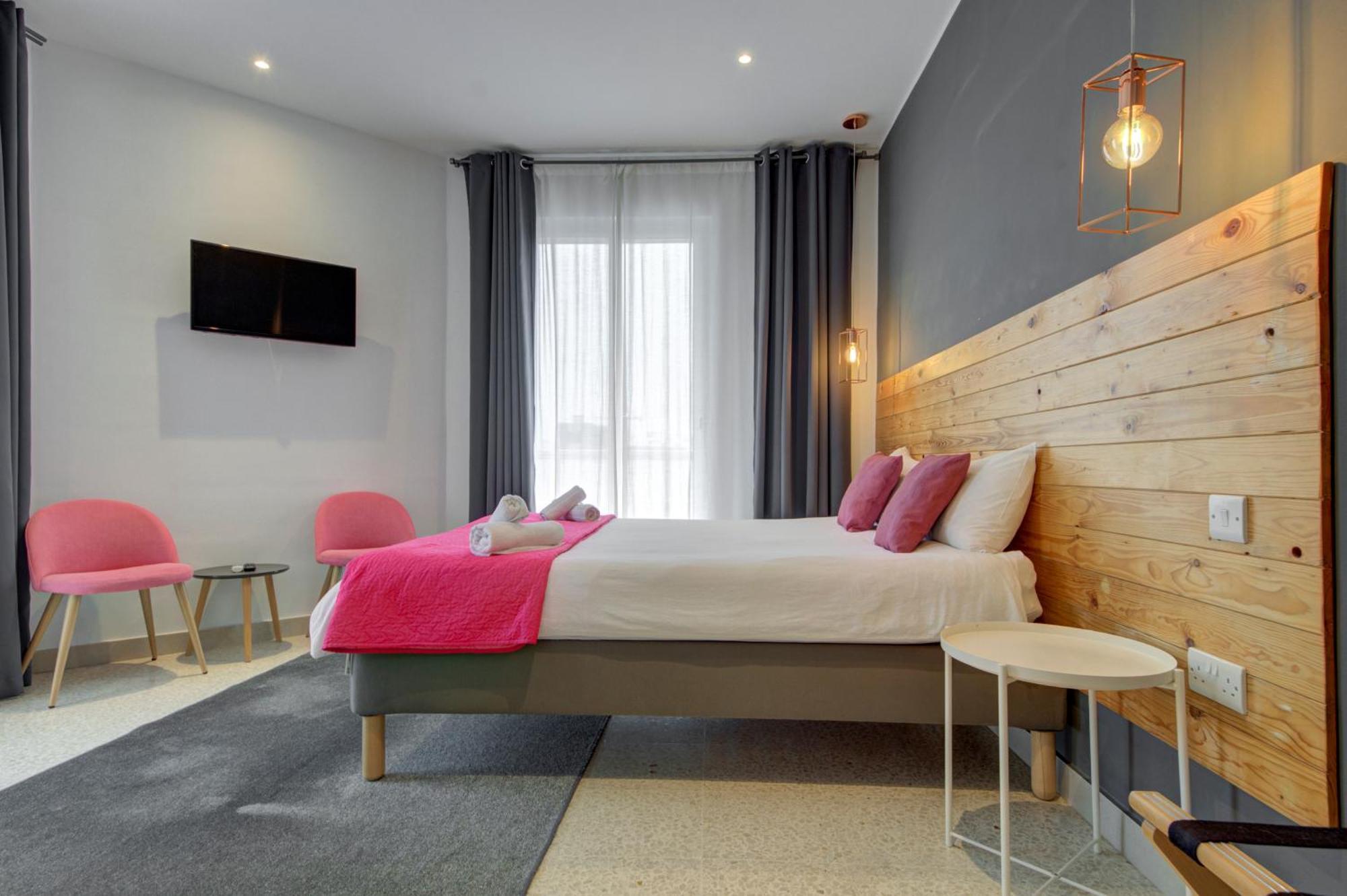 Caro Boutique Guest House San Gwann Exterior photo